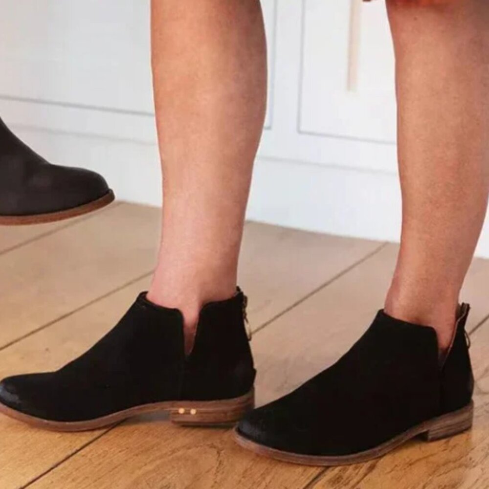 new BEEK suede Falcon Ankle Booties black for women 252